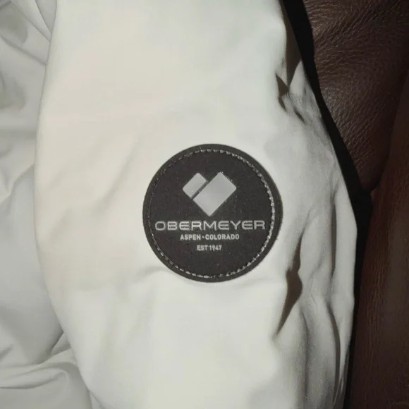 Obermeyer Cosima White Ski jacket, size 6 - Picture 10 of 11